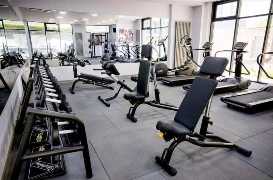 Alz Beach Apartments In Alezzi Beach Resort Năvodari Buitenkant foto